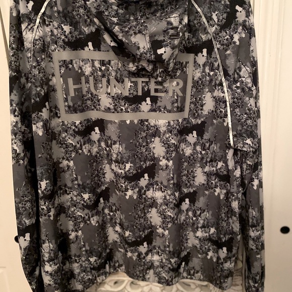 Hunter camo windbreaker - Picture 1 of 2